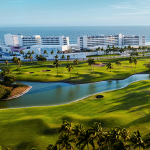 Cargar imagen en el visor de la galería, 5D 4N en Mazatlán + Hotel 5⭐ + All-Inclusive 🥂