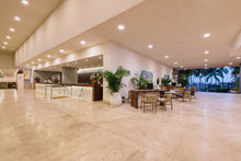 Cargar imagen en el visor de la galería, 5D 4N in Vallarta + Premium Service 💎 + All-Inclusive 🥂 | Sheraton Buganvilias