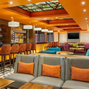 lobby-bar-Omni-Cancun