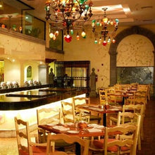 Cargar imagen en el visor de la galería, 5D 4N en Cancún + Tours + Traslados 🚖