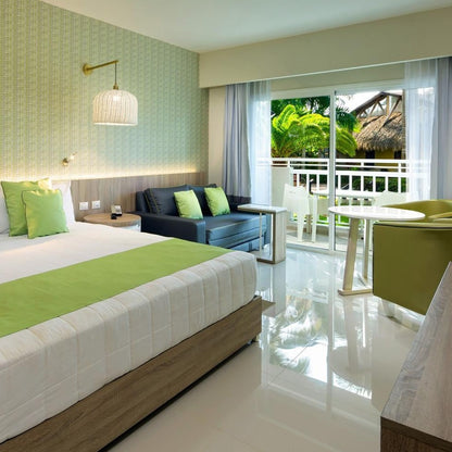 6D 5N en Punta Cana Hotel 5⭐ +  2 Menores (0-11 años) 👧🏻👦🏼 + All-Inclusive 🥂