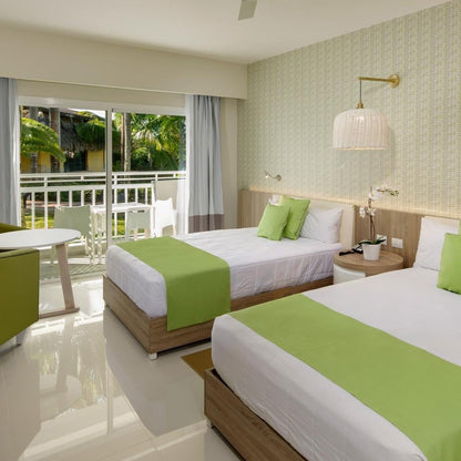 6D 5N en Punta Cana Hotel 5⭐ +  2 Menores (0-11 años) 👧🏻👦🏼 + All-Inclusive 🥂